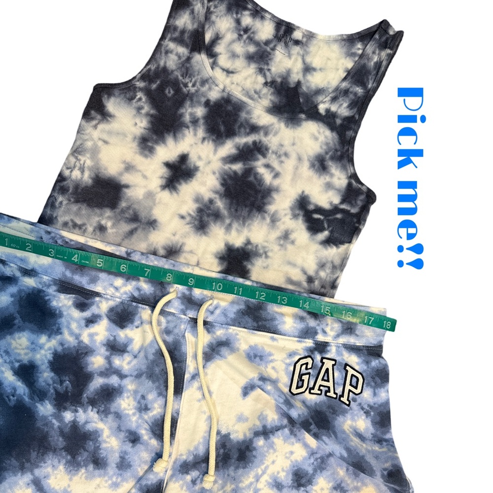 GAP Sweat Shorts and Tie Die Tank Top, Size L - NWOT